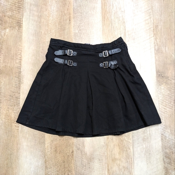 Hot Topic Skirts Hot Topic Black Mini Pleated Skirt With Buckles